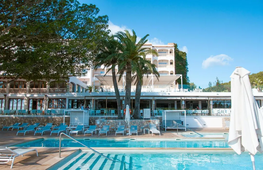 Hotel Na Taconera Sport & Relax-1